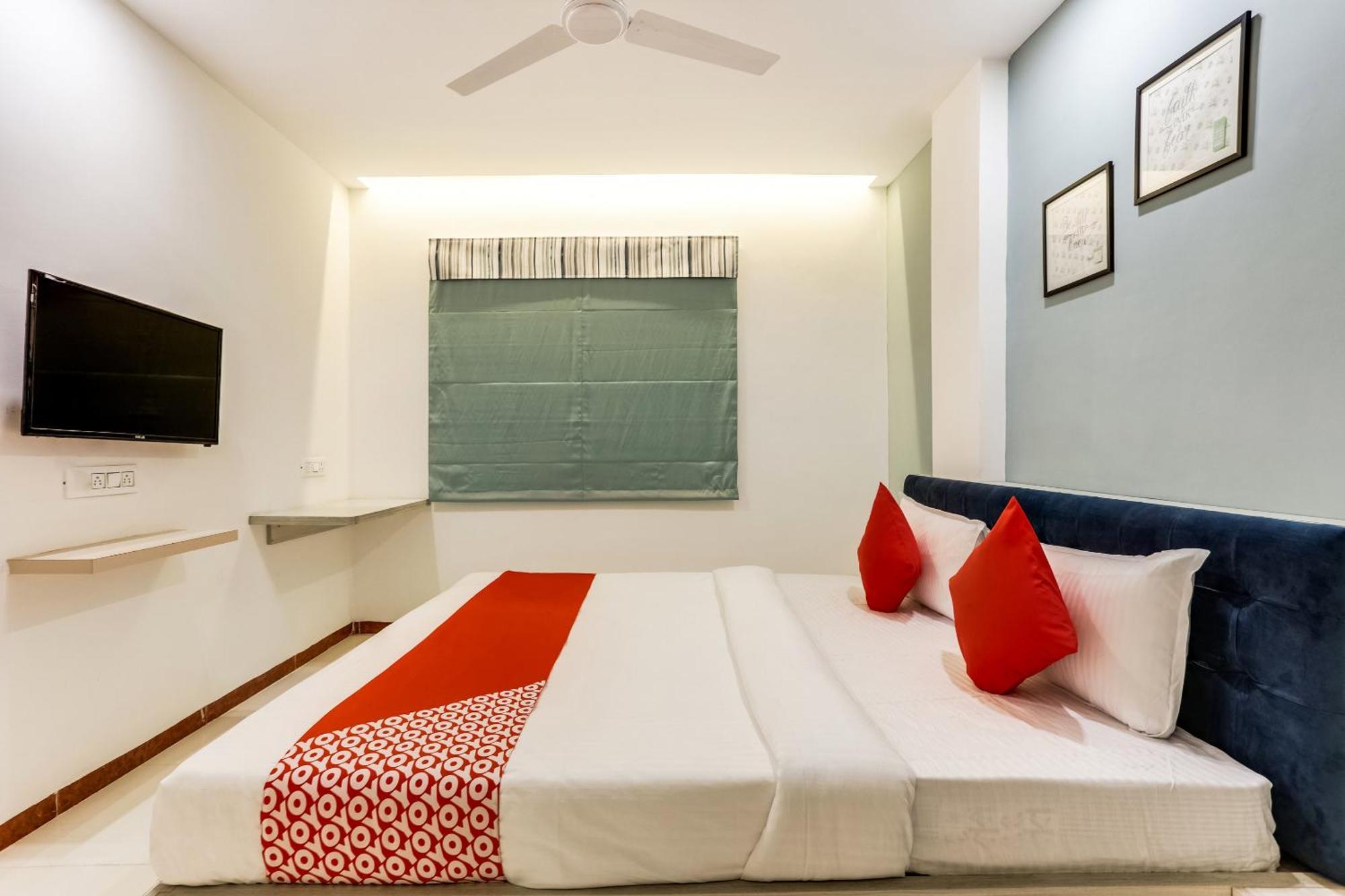 Hotel O Omkar Indore Luaran gambar