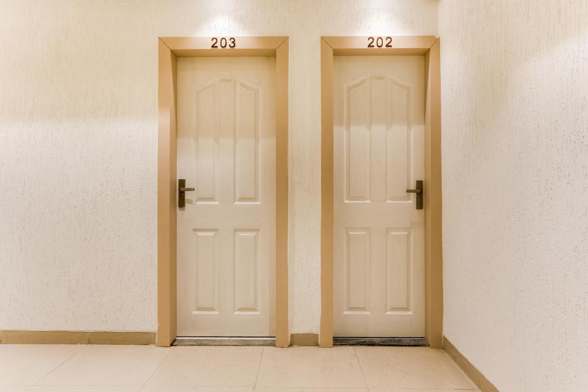 Hotel O Omkar Indore Luaran gambar